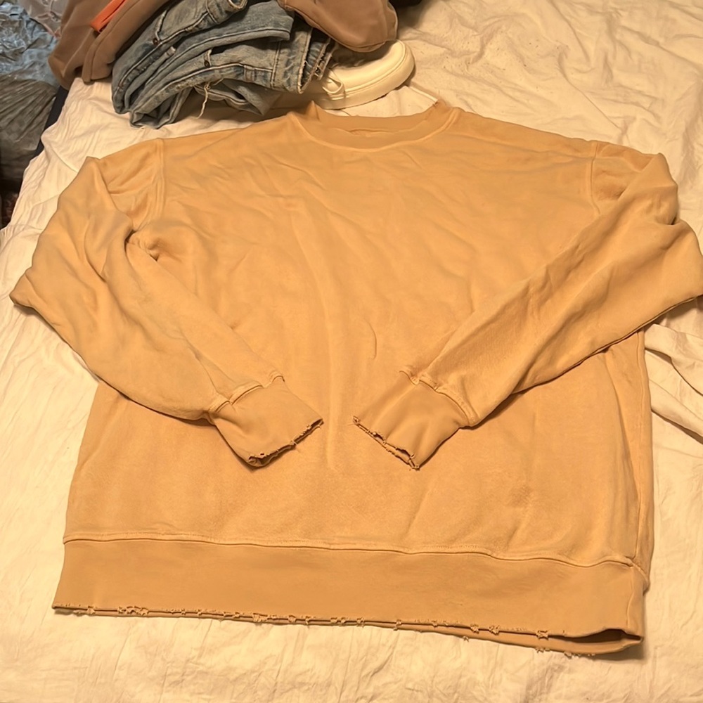 Strut This crew neck